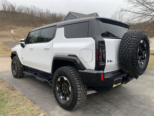 Gallery Image Distinctive-Shine-mobile-detailing-canonsburg.jpg