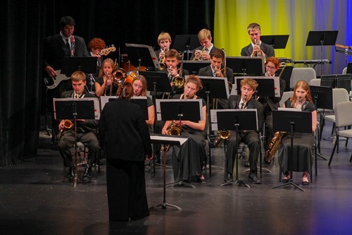 Gallery Image FallSamplerConcert-08.jpg