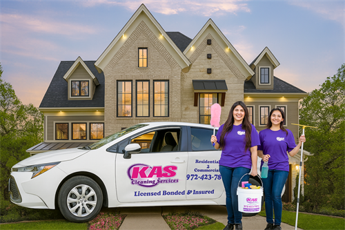 Gallery Image 2_girls_and_a_car_Jul_10._2025._10_53_30_AM.png