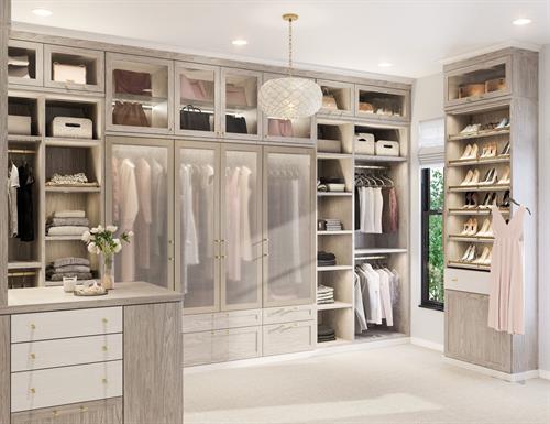 Gallery Image Brooks_Walk-In_Closet_in_Grigio._RGB.jpg