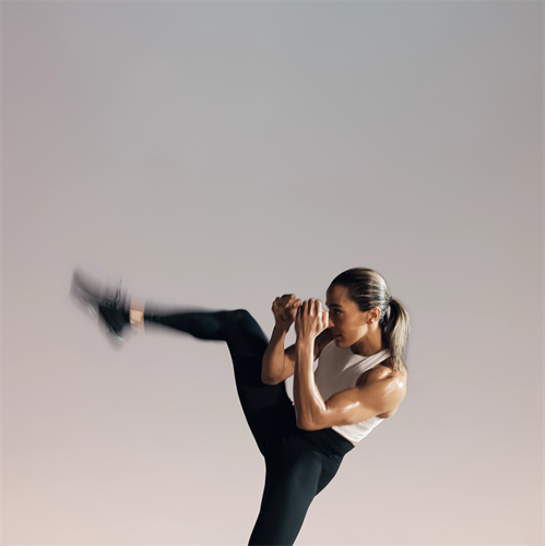 Jab, cross, hook and uppercut your way through this martial-arts-inspired cardio kickboxing class.