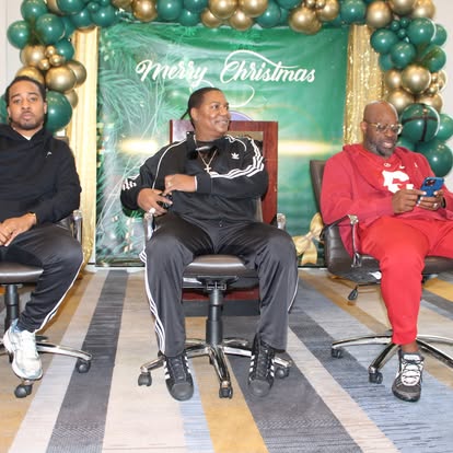 Gallery Image Men's_Panel.jpg