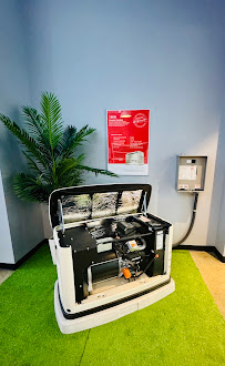 Gallery Image Inside_Gen_Showroom.jpg