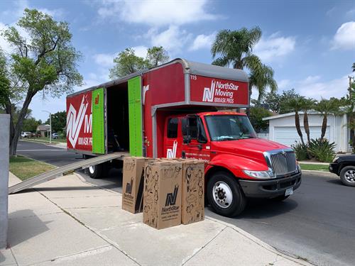 Gallery Image orange-county-movers-northstar-moving.jpg