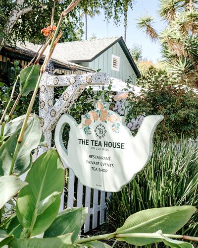 The Tea House on Los Rios - Street Sign