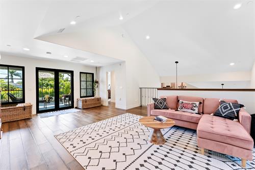 Gallery Image Photo40.jpg