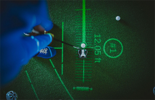 PuttView Green putting area