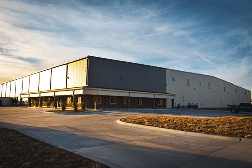 Central Lumber Sales - Pre-Engineered Meta Building - Lincoln, NE