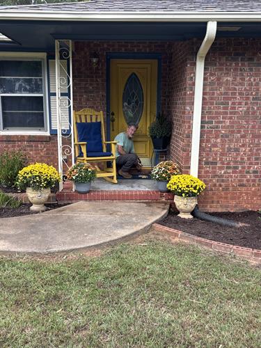 2025, 10-07 Lowes & MAVA Building Homes for Heroes Revitalization Project for Veteran in Need