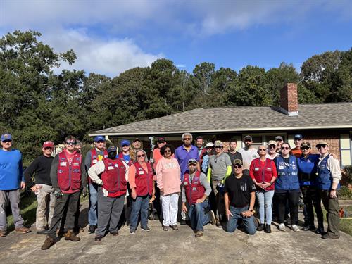 2025, 10-07 Lowes & MAVA Building Homes for Heroes Revitalization Project for Veteran in Need