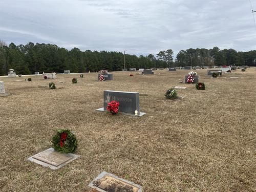 Wreaths Across America Day - Laying wreaths at Vets & DAR Gravestones - Overbrook Cemetery, McCormick, SC 12-17-2022