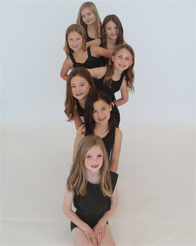 Gallery Image PT_Team_3.png