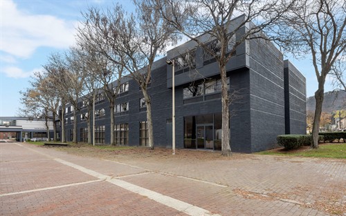 Gallery Image enterior.jpg