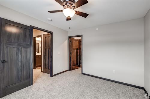 3 bed 2 bath bedroom