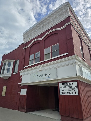 Gallery Image thrift6.jpg
