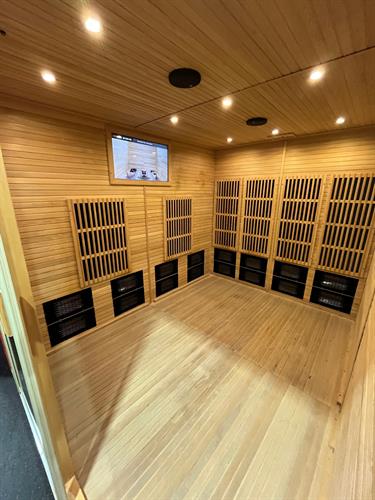 HOTWORX Fremont Isometric Sauna