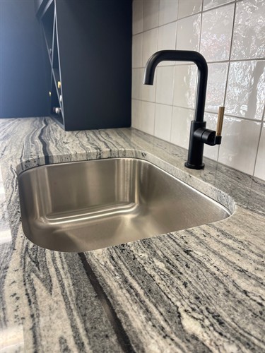 Gallery Image Pic3.jpg