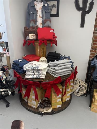 Gallery Image IMG_2127.jpeg