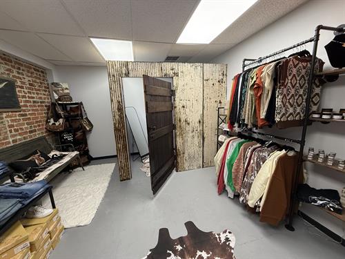 Gallery Image IMG_2140.jpeg