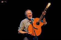 Tom Chapin on Concert