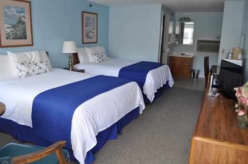 Room with 2 Queen Size Beds