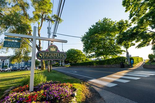 Gallery Image SEA_Signage_2024_07_12_(2).jpg