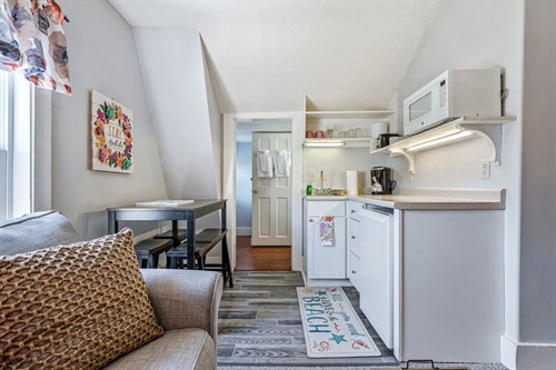 Suite 5 - Beach Rose