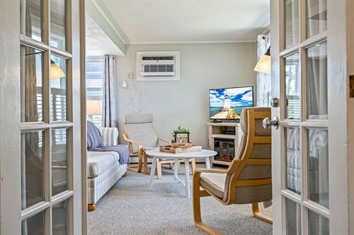 Suite 1 - Ocean Cove