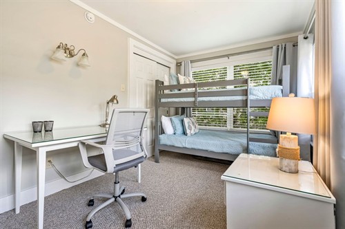 Suite 1 - Ocean Cove