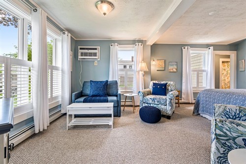 Suite 2 - Sea Cliffs