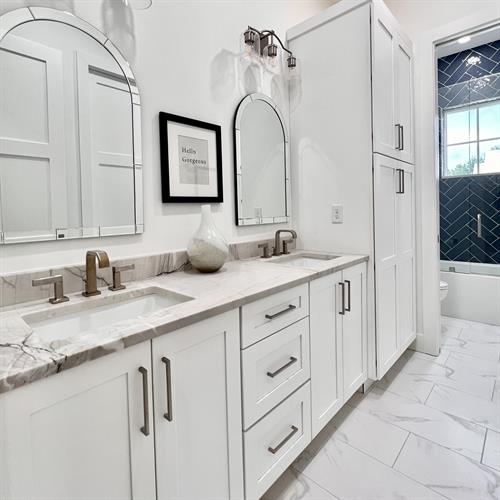 Guest Bath - Botany Bayou Project