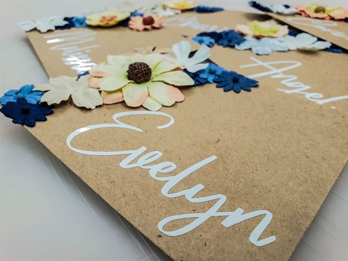 Gallery Image 600f2d10a2b2f746817cd4ce_vinyl_lettering_die_cut_diecut-p-1080.jpeg