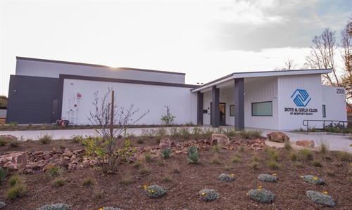 Gallery Image Newport_Beach_exterior_2-20_500x300.jpg