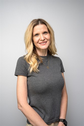 Alina Ilioi, LMFT