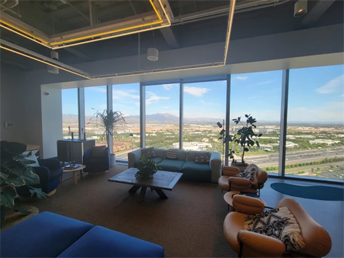 Gallery Image livingroom.png