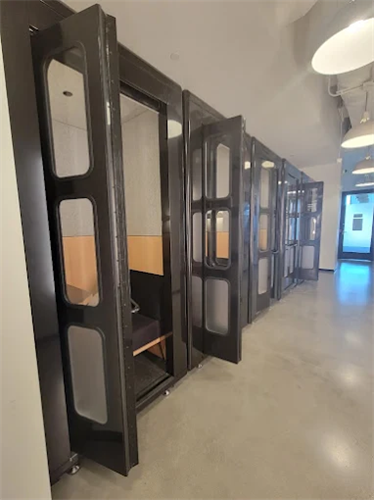 Gallery Image telephonebooths.png
