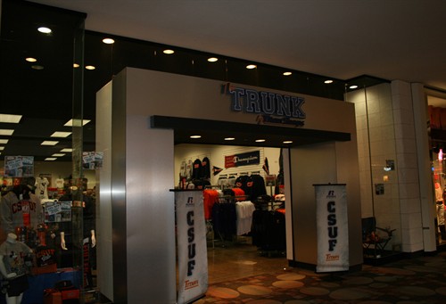 Gallery Image commercial-titan-01-tenant-improvement-brea-mall.jpg