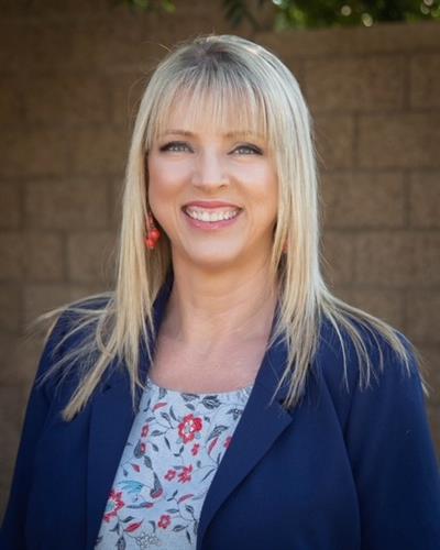 Rhonda Shader, Agent