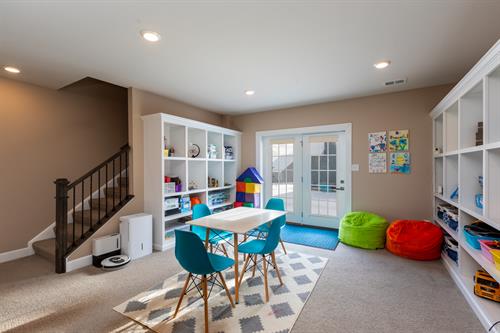 Playroom - 1744 Stevensan