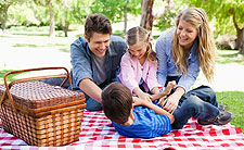 Gallery Image family-picnic-225px.jpg