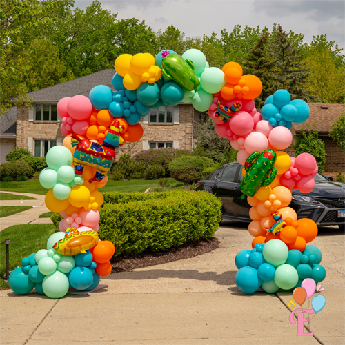 Fiesta Balloon Arch