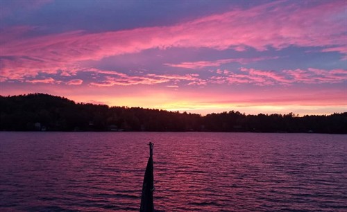 Gallery Image LakeSunapeeSunset.jpg