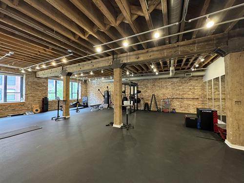 1600 sq ft gym area