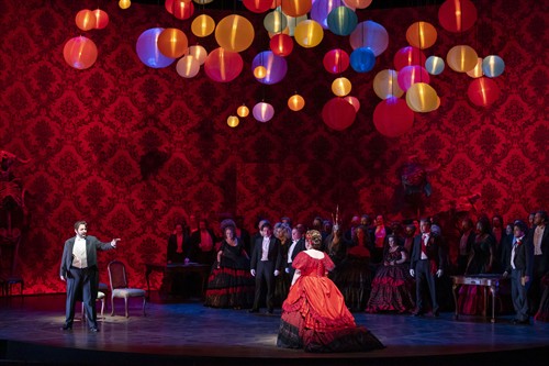 La Traviata Production image