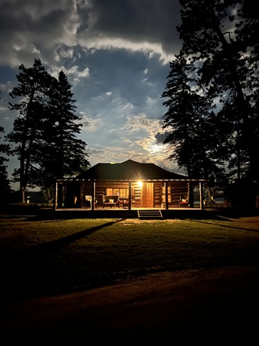 Gallery Image IMG_7168.jpeg