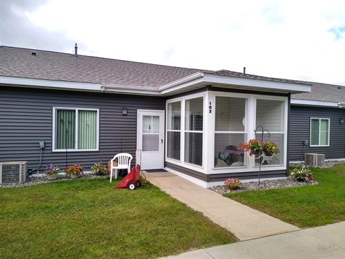Gallery Image Cottage_1.jpg Gallery Image Cottage_1.jpg