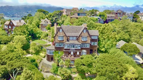 Gallery Image 334_Golden_Gate_Ave_Windsor_Shingles_15.jpg