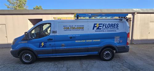 Gallery Image FLORES_ELECTRIC_VAN_-_Copy_(2).jpg