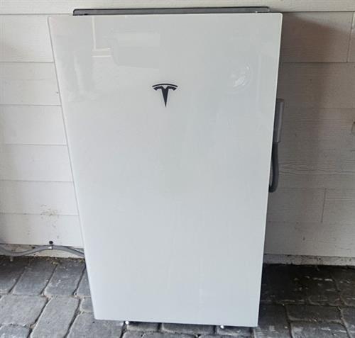 Gallery Image tesla6.jpg