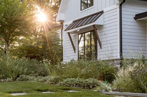 Gallery Image Lin_Backyard.jpg